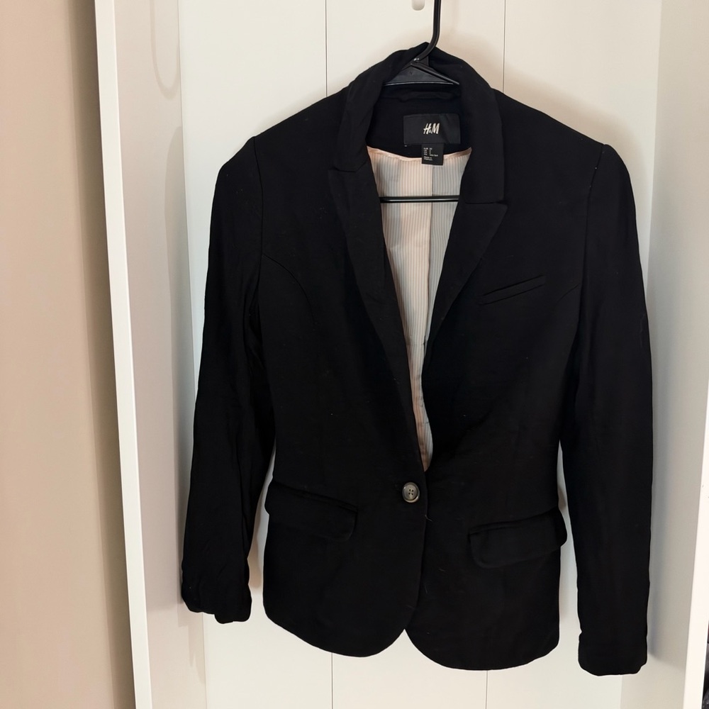 H&M Black Women's Single-Button Blazer